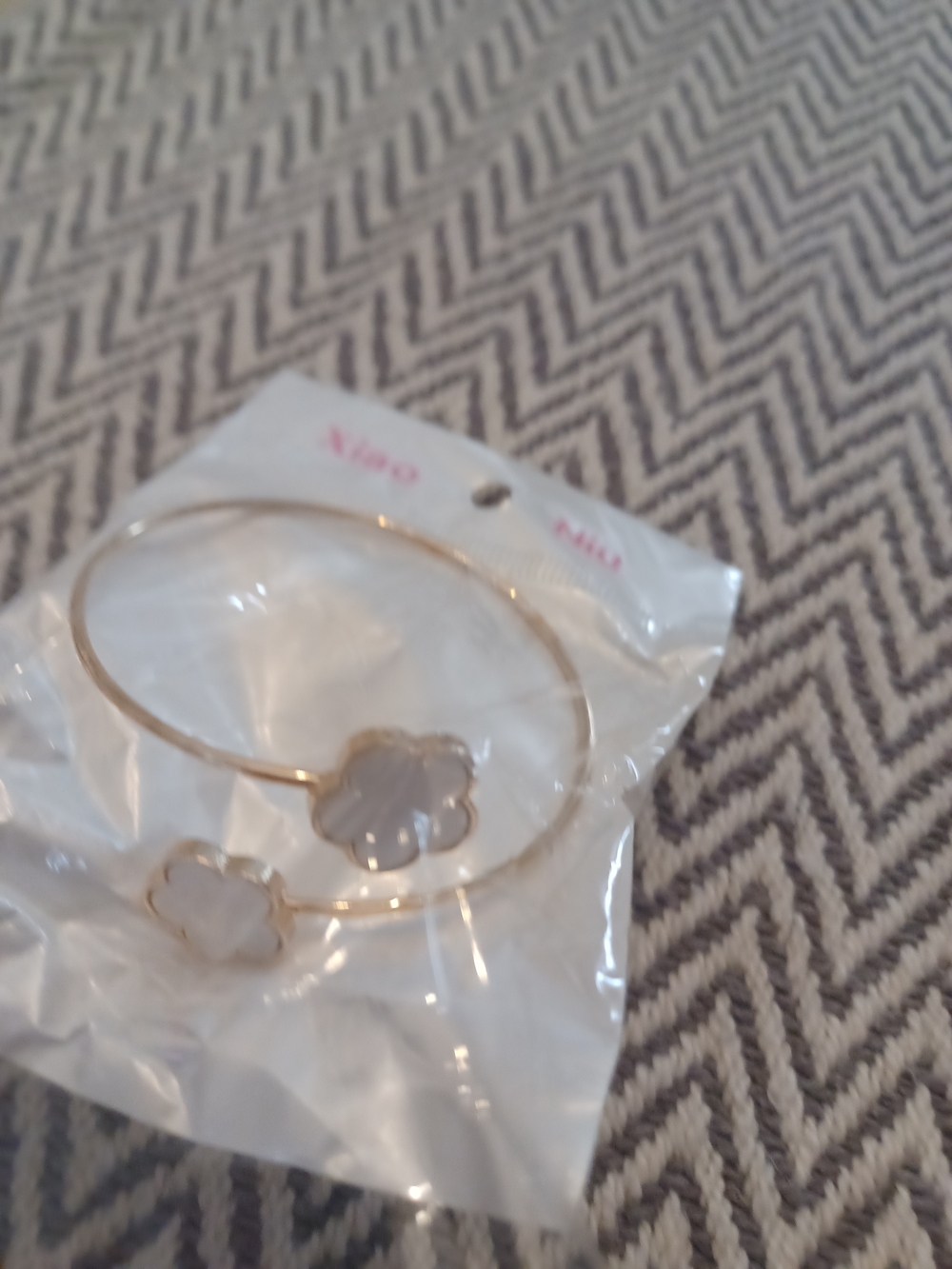 Gold Floral Accent Bangle Bracelet - White Flower Detail